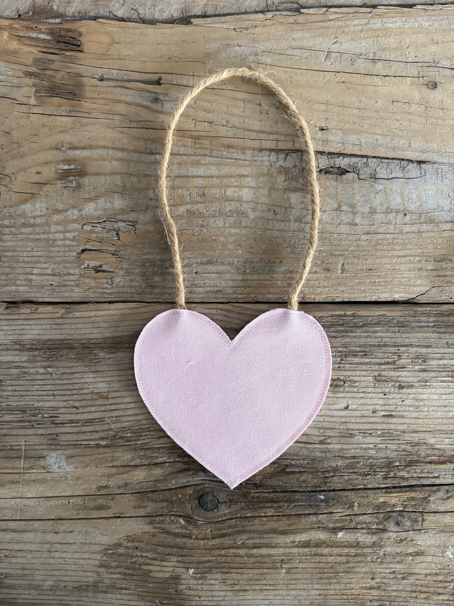 Targa cuore PERSONALIZZABILE colore rosa