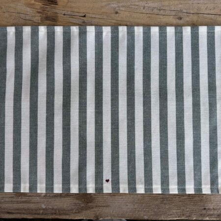 Maison Serí tovaglietta americana a righe bianco/verde con cuoricino