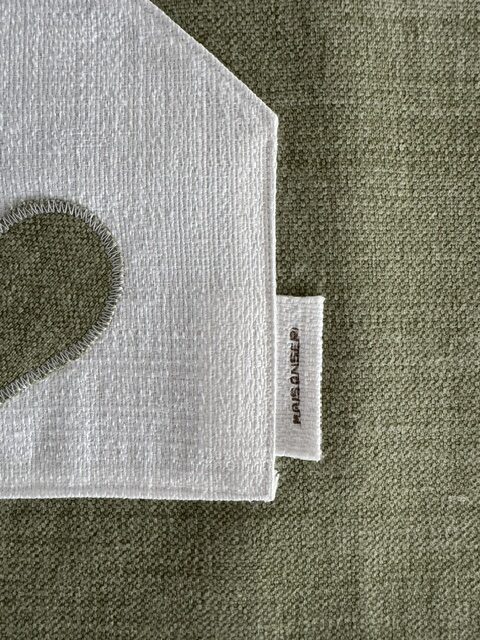 "Maison Serì" Fodera per Cuscino Artigianale "Linea Cupido" - Verde Salvia Chiaro (45x45 cm) - immagine 3