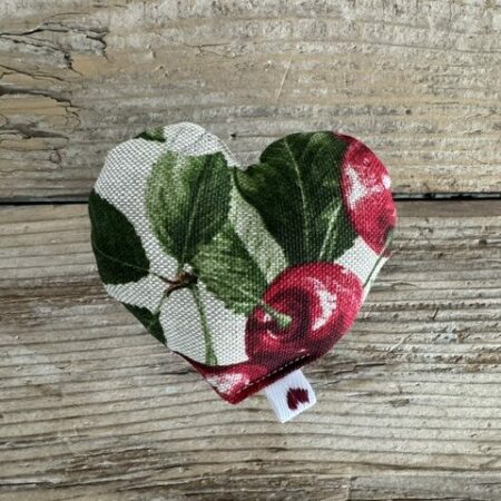 "Maison Seri"cuore calamita per frigorifero o tenda in tessuto ciliegie 9x9 cm
